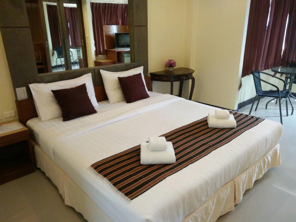 Pornthep Hotel 2 Ban Khlong Haeng エクステリア 写真