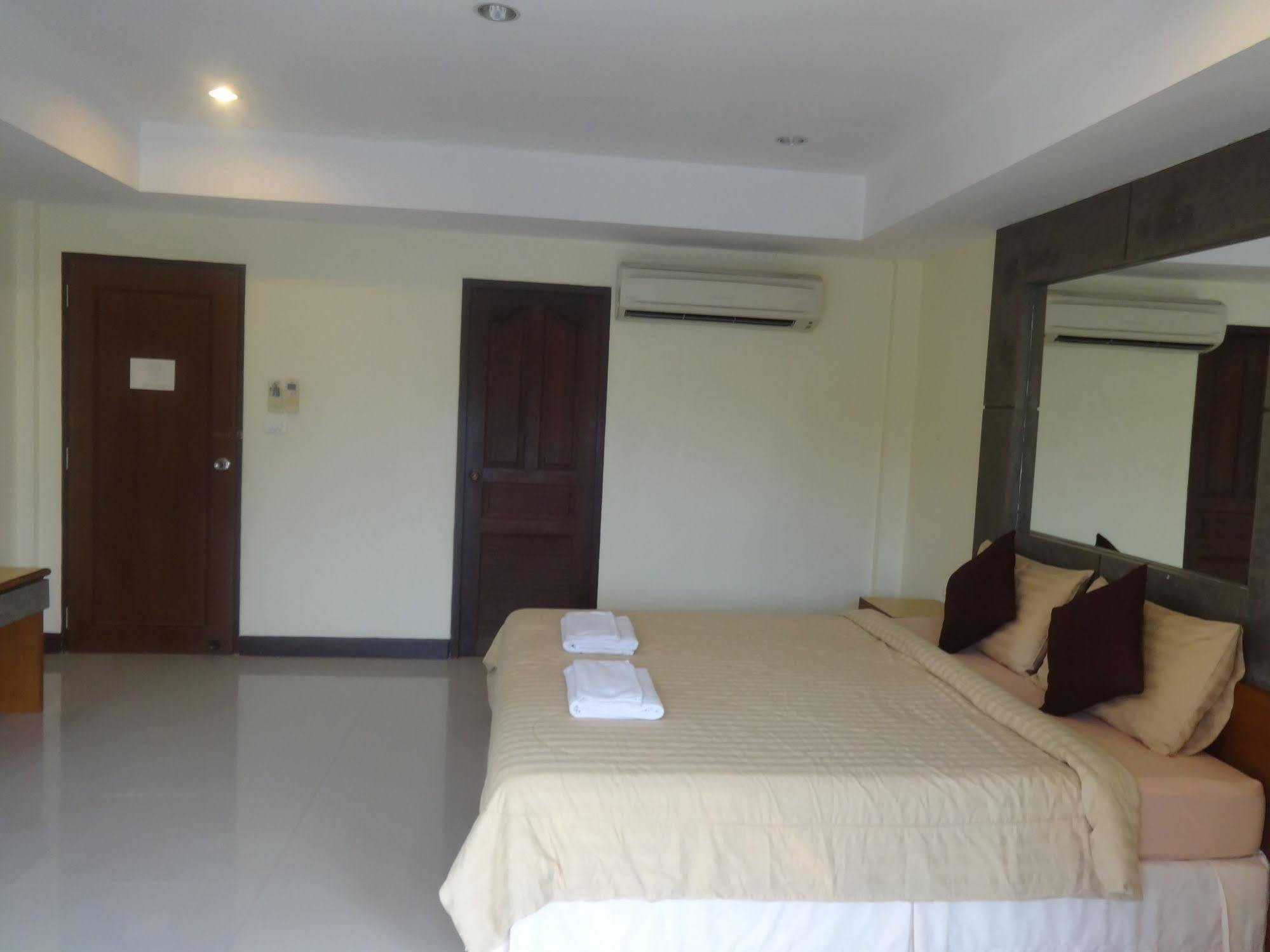 Pornthep Hotel 2 Ban Khlong Haeng エクステリア 写真